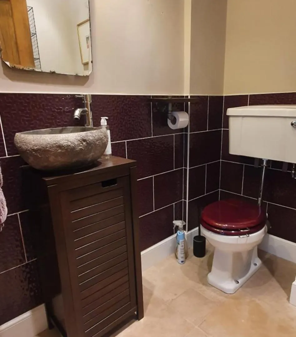 2 Bed House Free Parking Near Murrayfield Stadium Villa Edinburgh United Kingdom