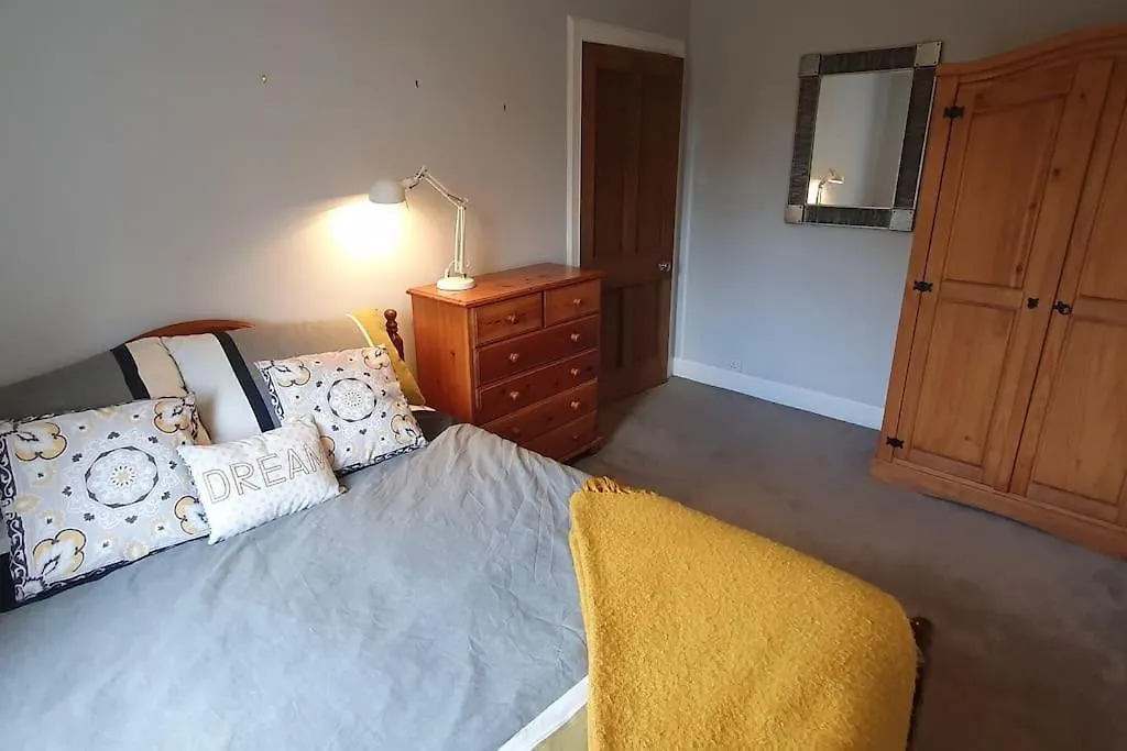 2 Bed House Free Parking Near Murrayfield Stadium Villa Edinburgh 0*,